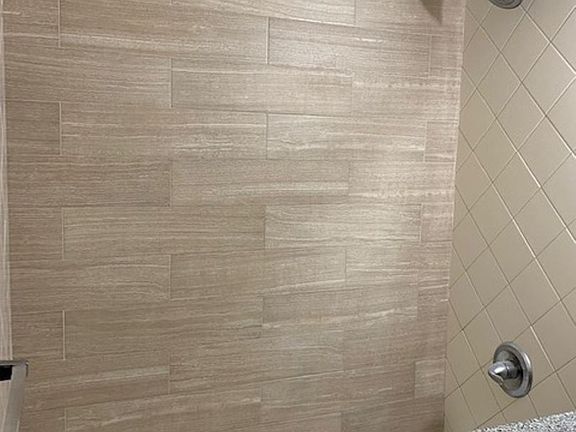 4th image of 3001 NW 14th St #2