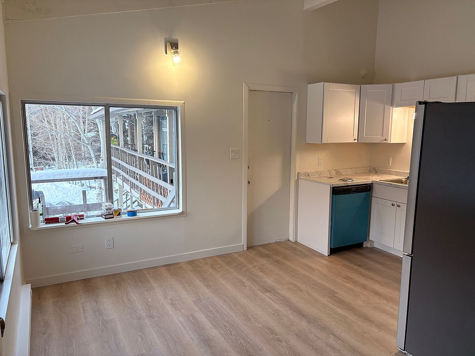 2nd image of 2734 Basingdale Blvd #3