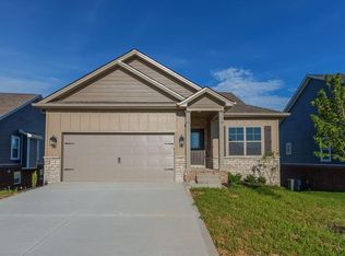 169 Village Park Dr, Georgetown, KY 40324