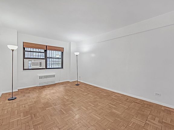 3rd image of 11 E 87th St Suite 1B