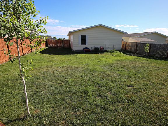 3rd image of 2040 Bungalow Village Ln