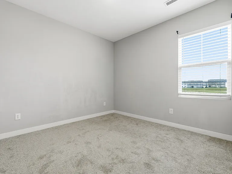 9681 Crossfield Rd — Photo 17