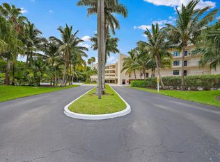 221 NE Plantation Rd APT 406, Stuart, FL 34996