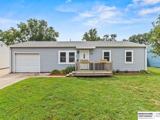 175 Pershing Rd, Fremont, NE 68025