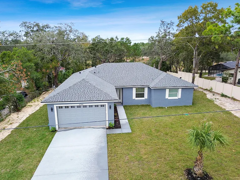 7398 Skylark Dr — Photo 38