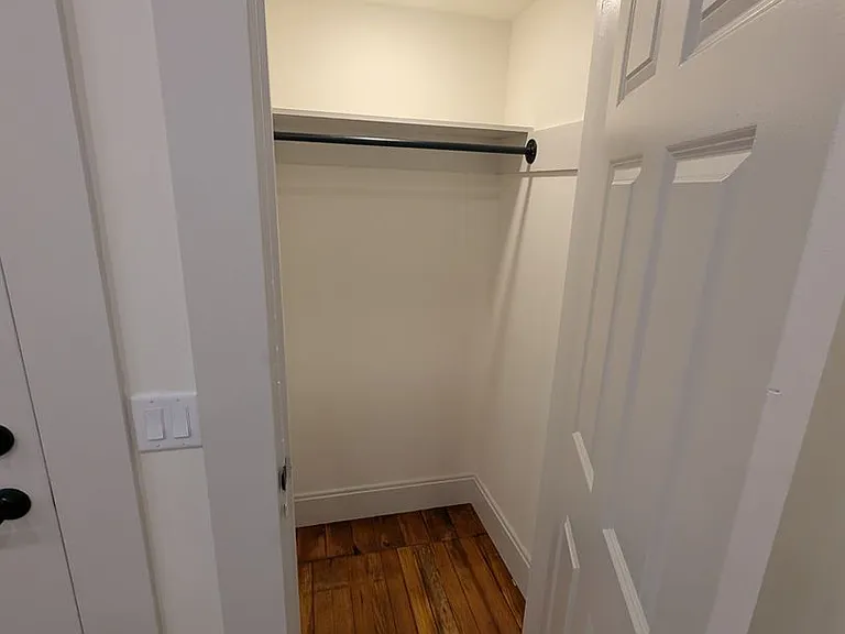 521 Garrard St #6 — Photo 8