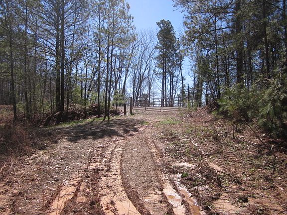 3rd image of Hwy 136 E