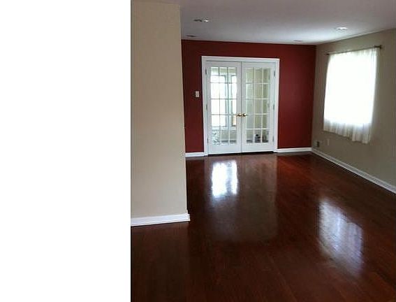 3rd image of 7138 Lanier St