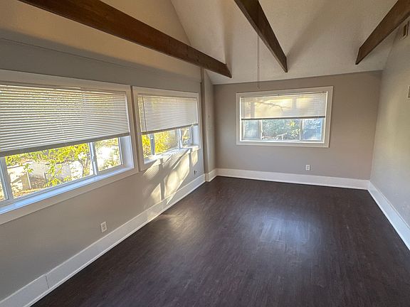 2nd image of 1622 Girard Ave N #2