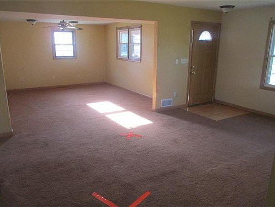 4th image of 500 E Clinton Ave