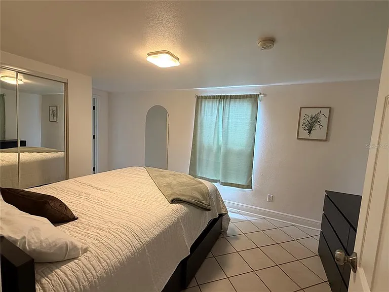 203 W Crest 1/2 Ave — Photo 18