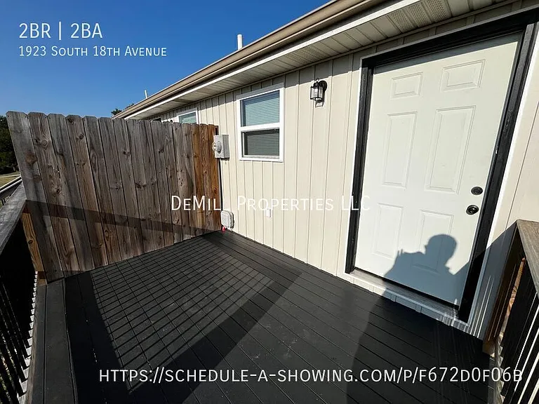 1923 S 18th Ave — Photo 17
