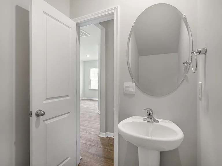 423 David Hill Dr — Photo 4