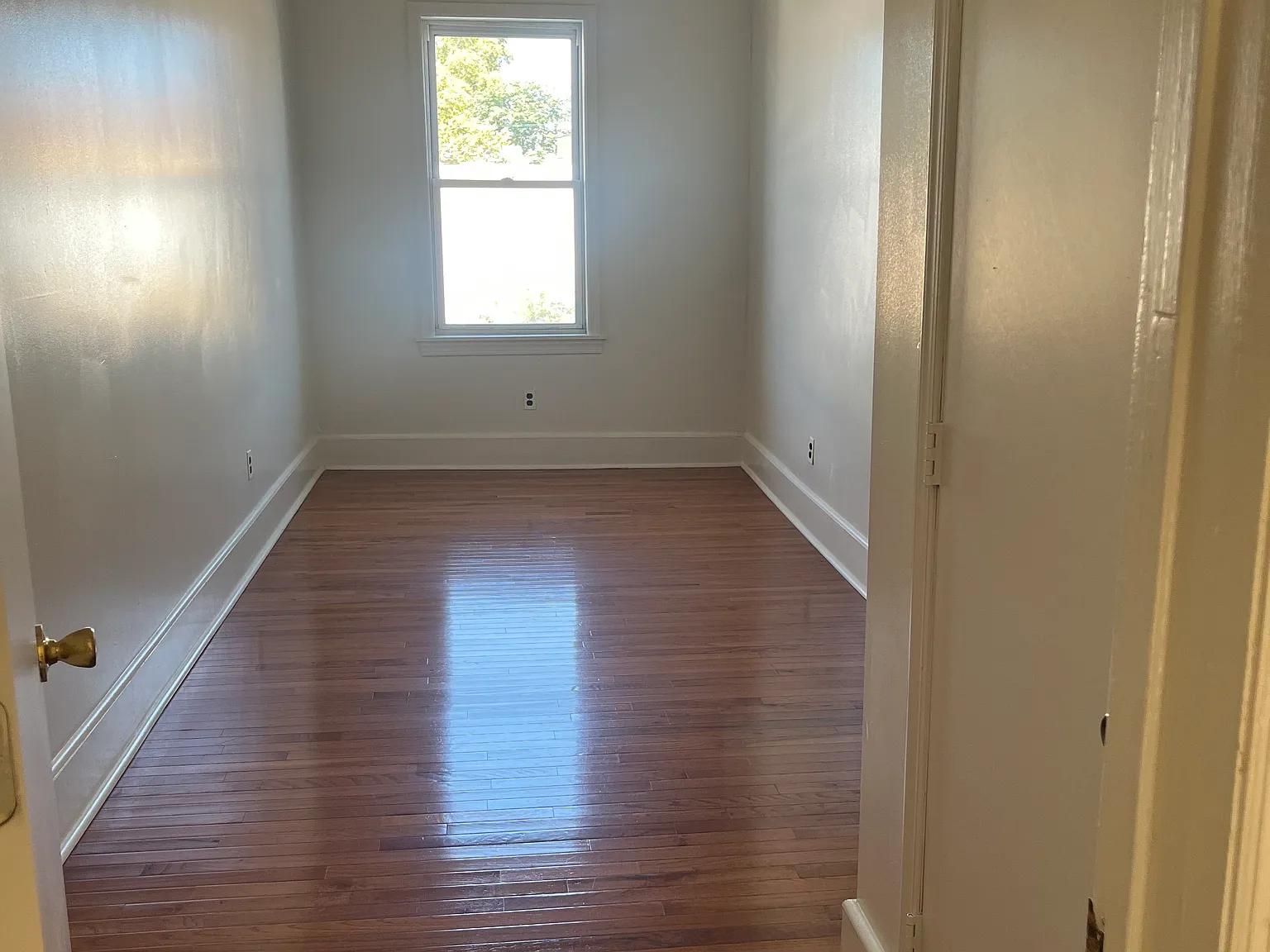 2 bed, 800 sqft, $1,400 — Photo 4
