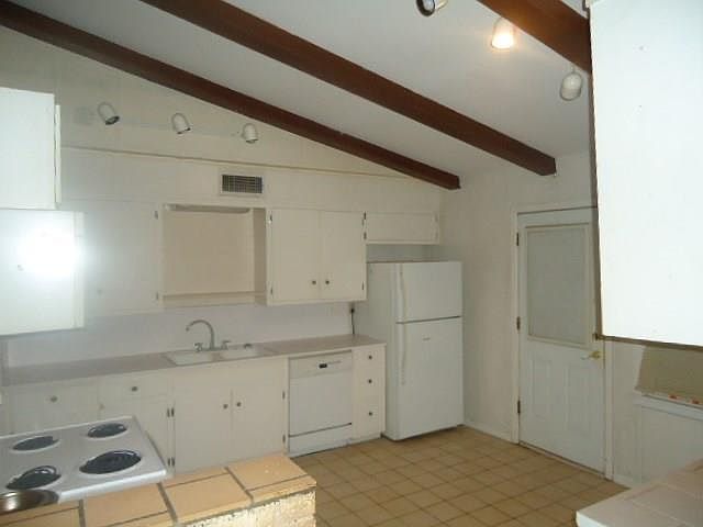 1st image of 3625 N 11th St