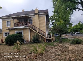 101 W Main St #B, Talent, OR 97540