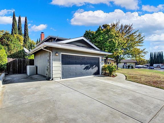 5th image of 454 Manzanita Avenue