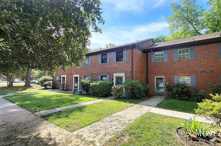 5805 Nottoway Ct #D — Photo 32