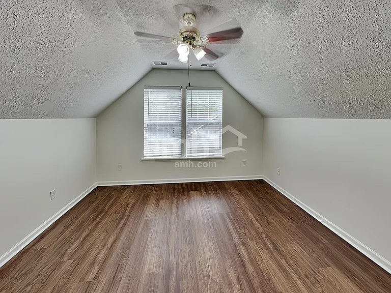 1106 Kerry Greens Dr — Photo 20