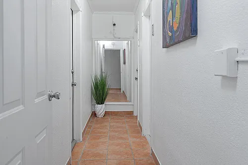 3349 NE 33rd St #2 Photo 1