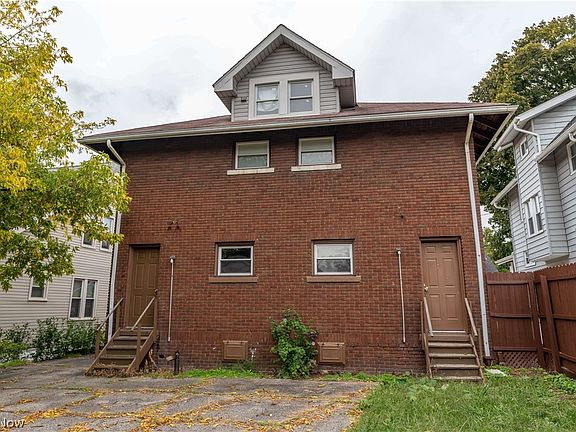 2nd image of 551-553 Parkview Ave