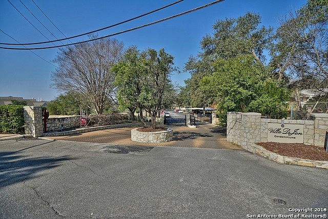 1st image of 704 Everest Ave