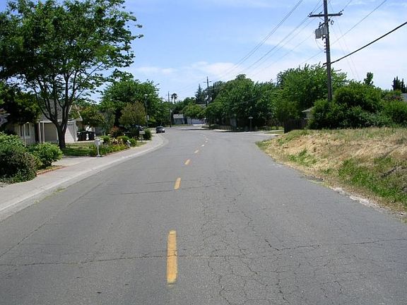 3rd image of 7328 Daly Ave