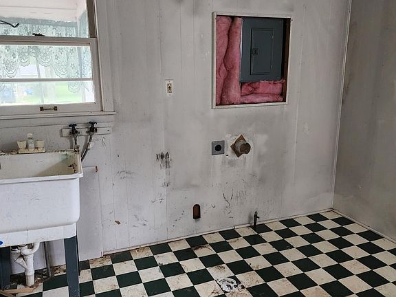 4th image of 116 Wilkinson St