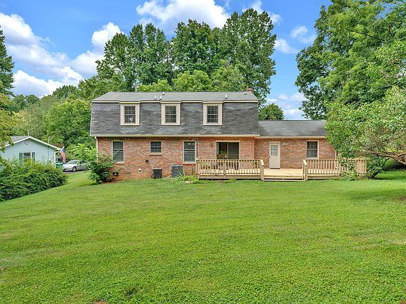 4th image of 14308 Heather Dr