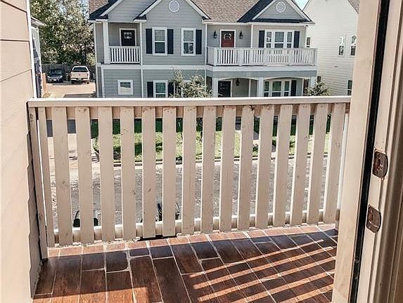3rd image of 1142 Oney Hervey Dr
