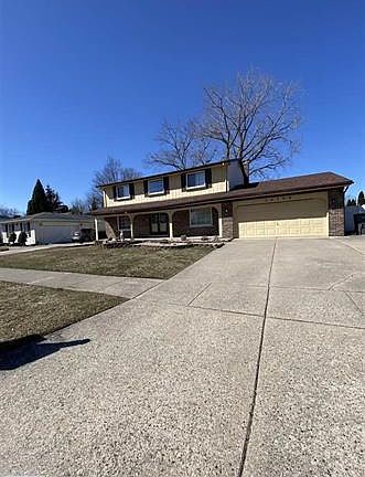 2nd image of 40169 Vincenzia Dr