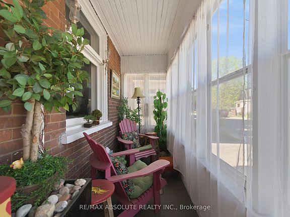 5th image of 19 Leeds St