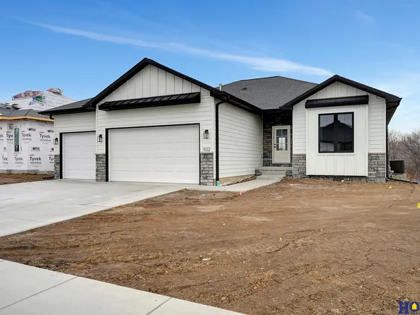 532 Eloise Ave, Lincoln, NE 68520