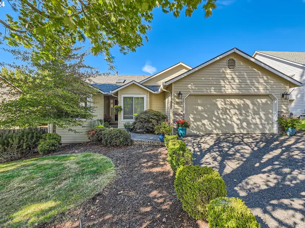 15879 SW Bowmen Ln, Sherwood, OR 97140