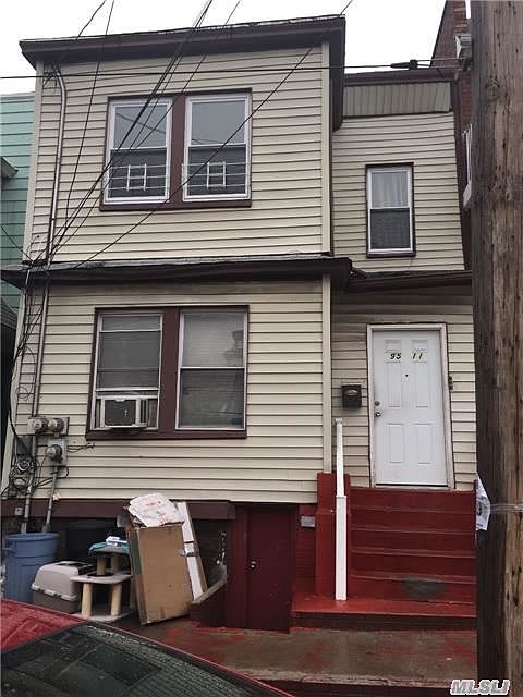 2nd image of 9511 102nd St