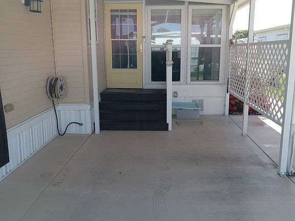 2nd image of 223 W Bill Allen Cir #223