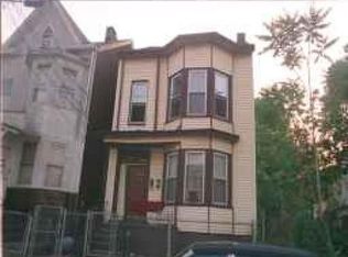742 E 18th St #2, Paterson, NJ 07501