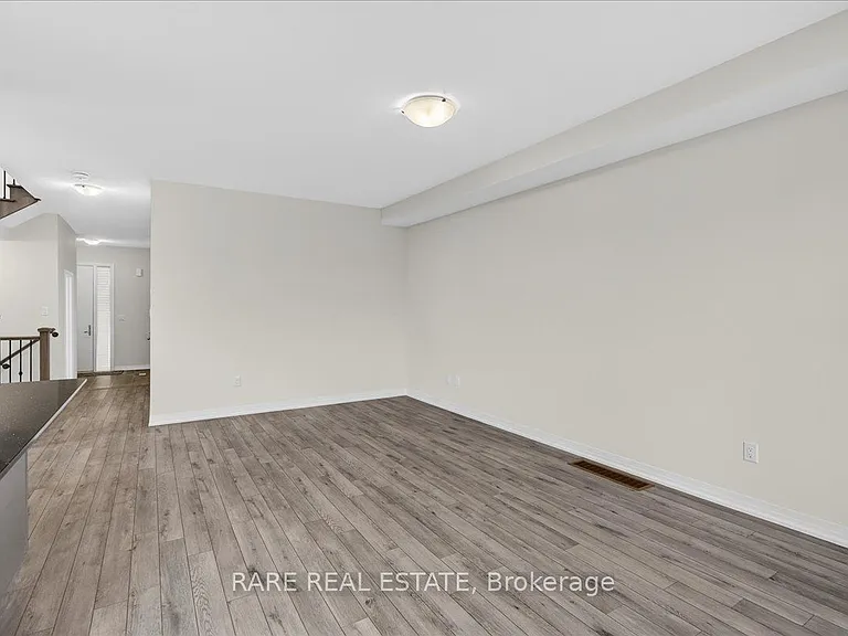 28 Bluebird Ln — Photo 9