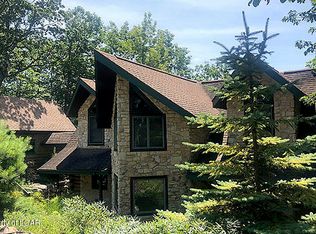 139 Summit Rd, Hazleton, PA 18202