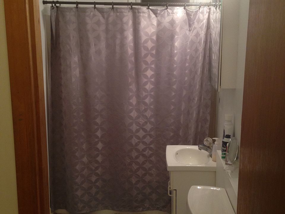 2nd image of 168 Felton St