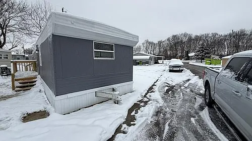 1335 Glenwood Aly #1335G Photo 1