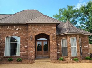 564 Turtle Ln, Brandon, MS 39047
