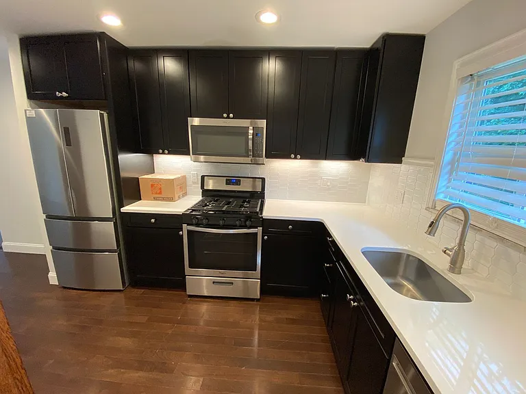 Dayton Ave 2656 & E Arcadia Ave 287-295 WACPM — Photo 5