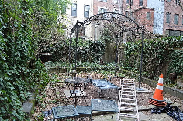 Rented by OvCo Realty | media 78