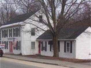 12 Main St, Upton, MA 01568