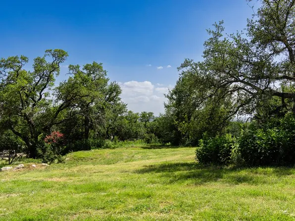 1010 Comanche Hls, Kerrville, TX 78028