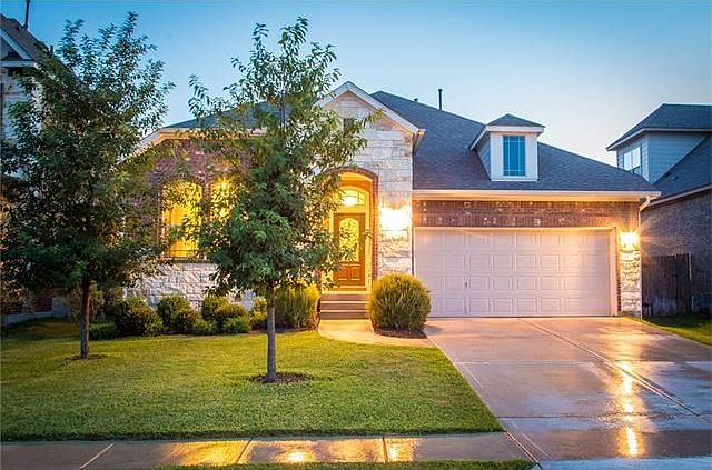 David Weekley Home in Walsh Trails just off Parmer Lane!