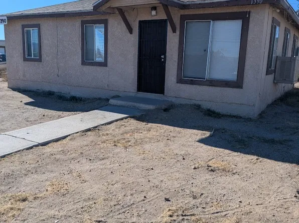 1390 Riverside Dr, Barstow, CA 92311
