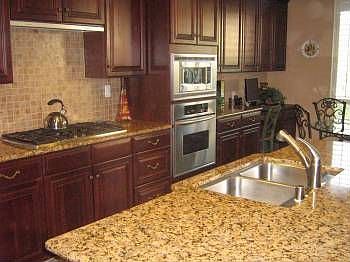 3rd image of 1442 Wyndham Ln