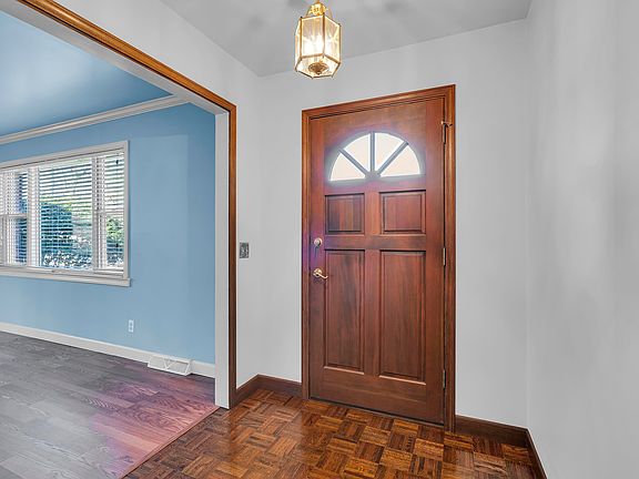 5th image of 507 Edwards Mill Rd